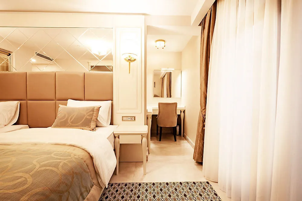 Beethoven Hotel - Special Category Istanbul