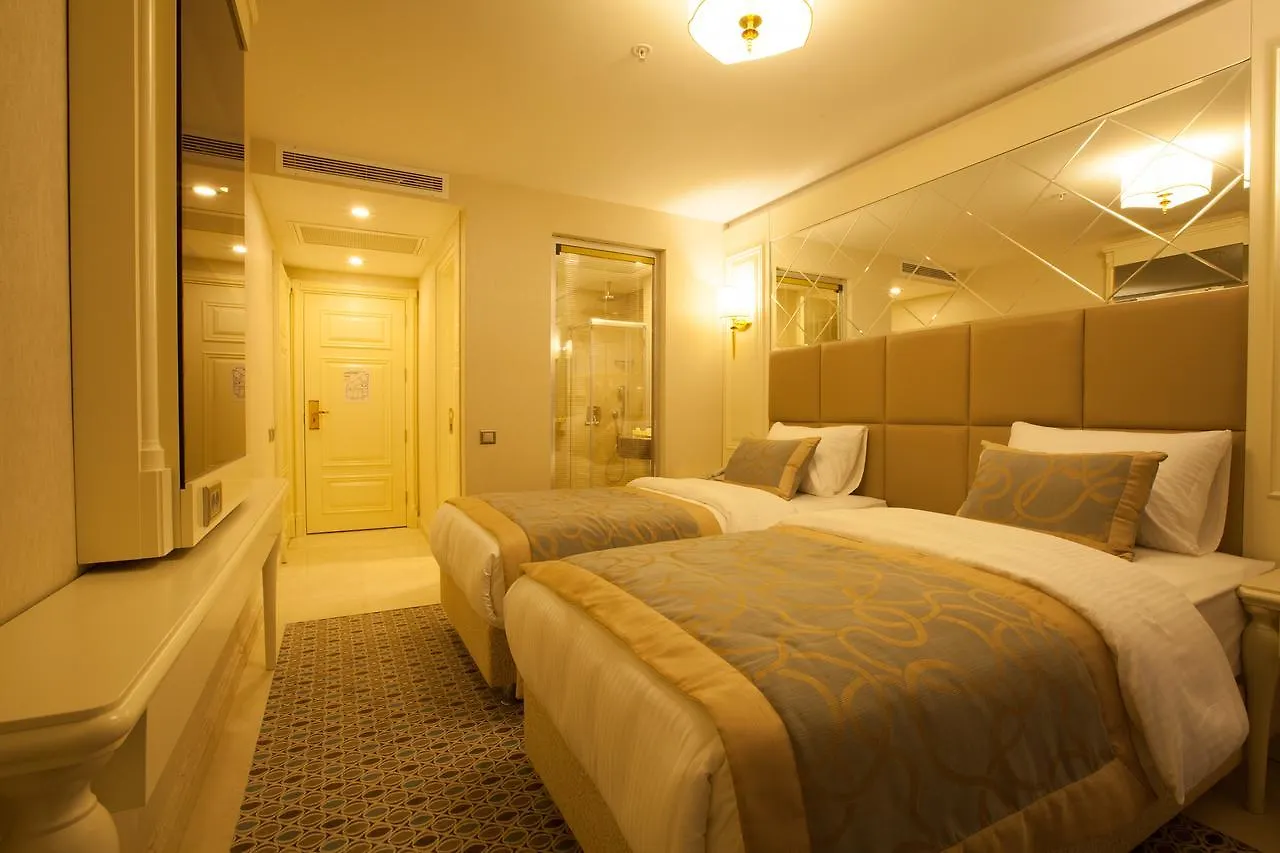 Beethoven Hotel - Special Category Istanbul
